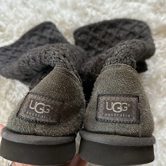 Ugg Latice Cardy Knit Boots Charcoal Gray Warm Wool Buttons Sz 8 Australia - Picture 6 of 9